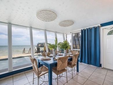 Anna Maria Vacation Home on Beach